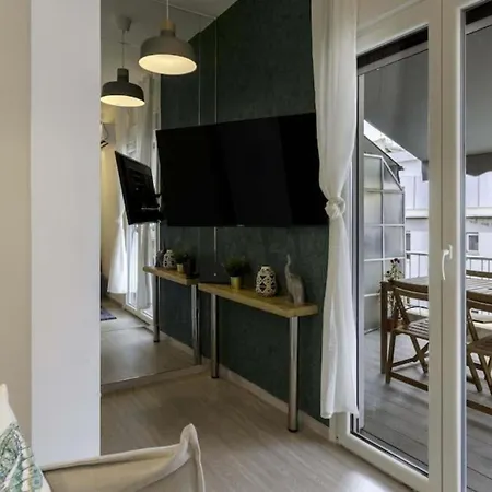 Phaedrus Living Modern City Flat Gkyzi Афины Экстерьер фото