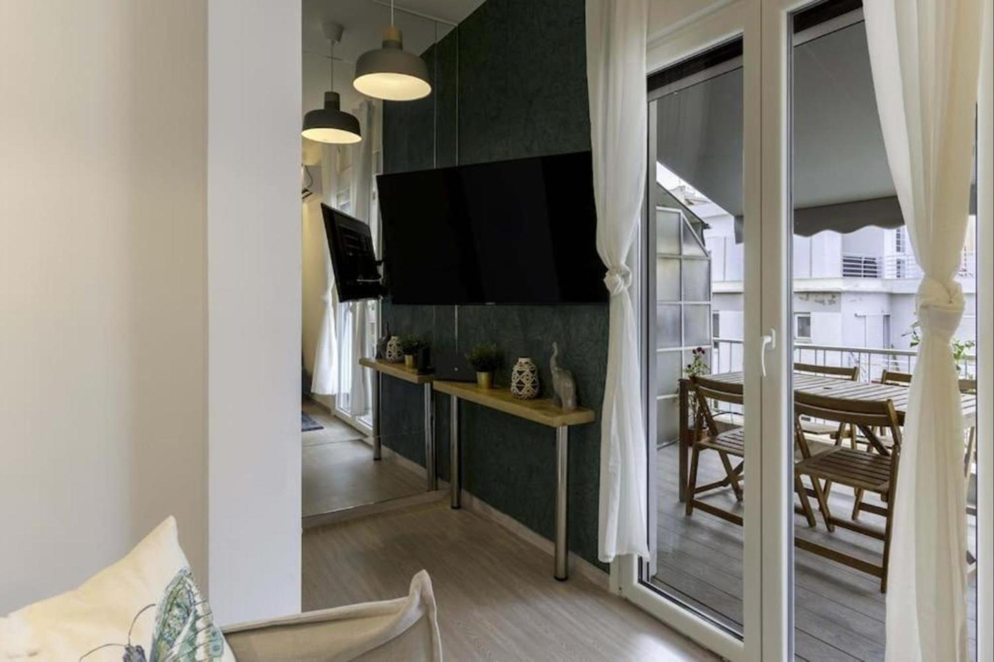 Phaedrus Living Modern Flat Gkyzi Apartment Athen